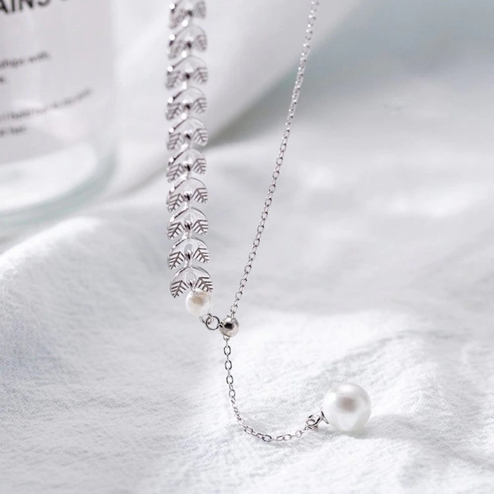 NEW 925 Sterling Silver Leaf Arrow Pearl Necklace - Picture 7 of 8